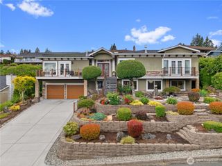 413 174th Place NE, Bellevue, WA 98008