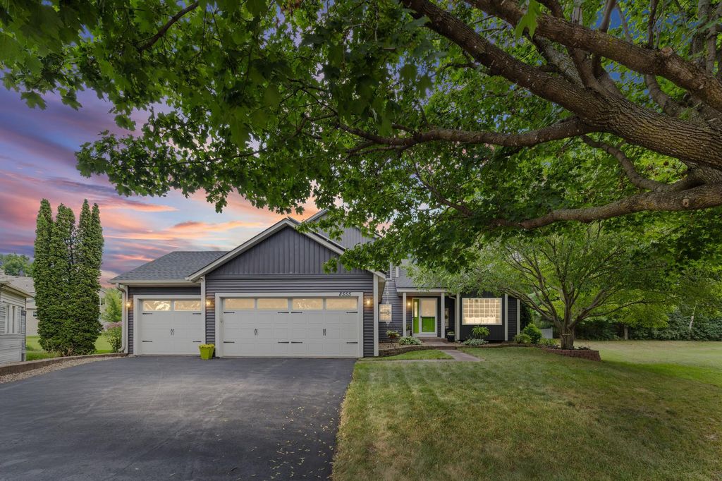 8555 Jorgensen Bay S, Cottage Grove, MN 55016 — photo 2