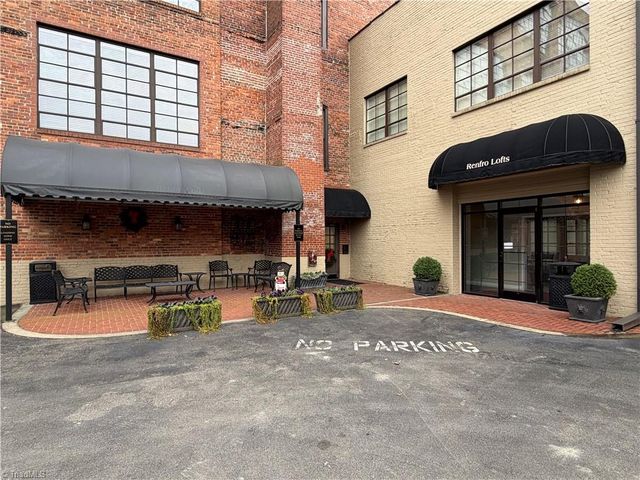 165 Virginia Street 409, Mount Airy, NC 27030