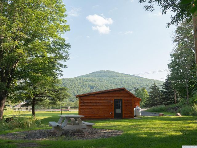 5134 Route 23, Windham, NY 12496