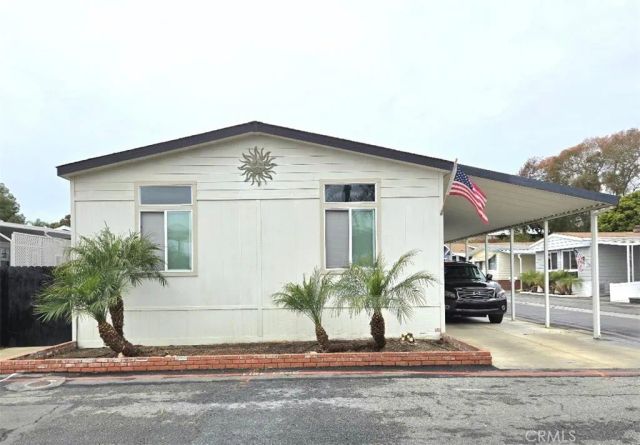 20701 Beach 30, Huntington Beach, CA 92648