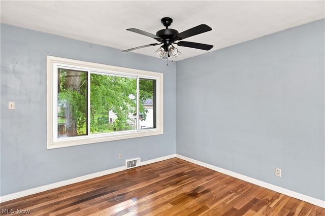 3335 Bailey Road, Cuyahoga Falls, OH 44221