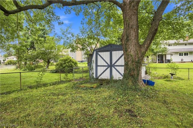 3335 Bailey Road, Cuyahoga Falls, OH 44221