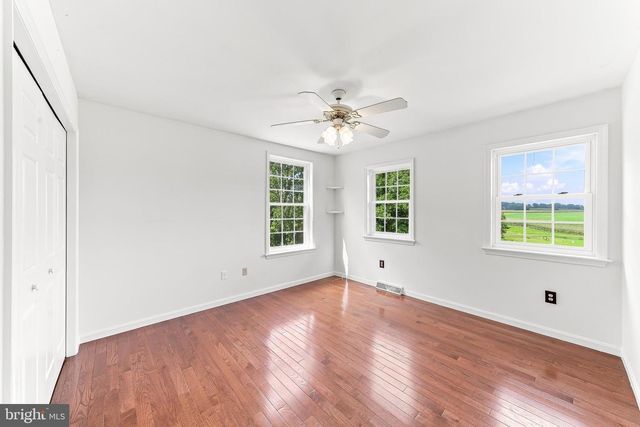 225 W WOODVIEW RD, West Grove, PA 19390
