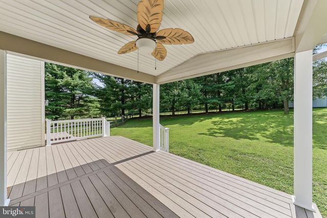 225 W WOODVIEW RD, West Grove, PA 19390