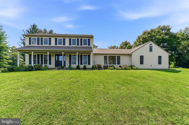 225 W WOODVIEW RD, West Grove, PA 19390