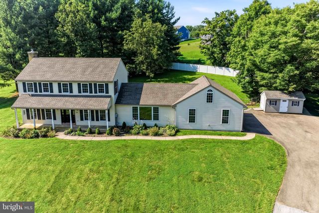 225 W WOODVIEW RD, West Grove, PA 19390