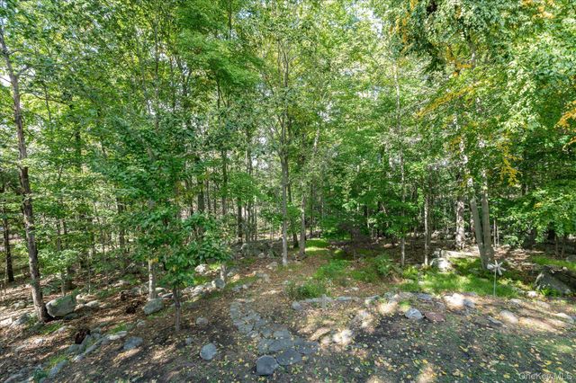 57 Wilner Road, Somers, NY 10589