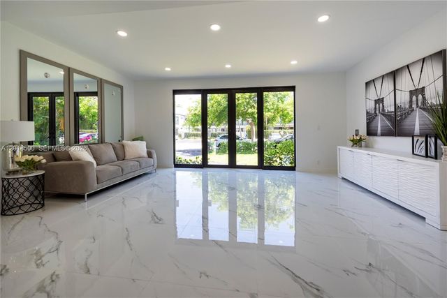 2308 SE 18 St, Fort Lauderdale, FL 33316