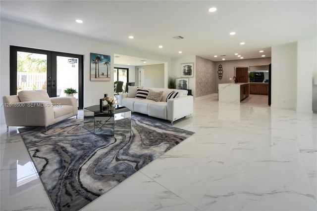2308 SE 18 St, Fort Lauderdale, FL 33316