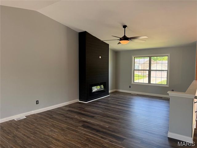 312 Touchdown Drive, Foristell, MO 63348