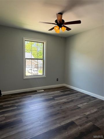 312 Touchdown Drive, Foristell, MO 63348