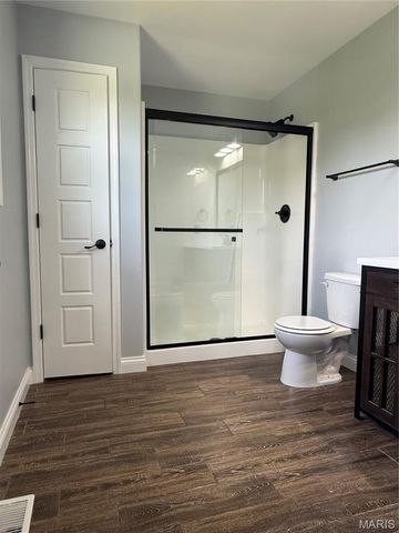 312 Touchdown Drive, Foristell, MO 63348