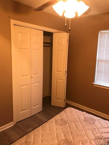 7616 Briarwood Circle, Little Rock, AR 72205
