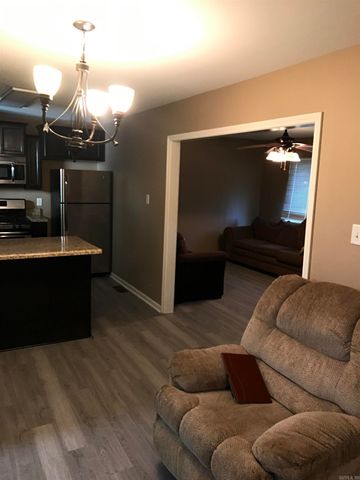 7616 Briarwood Circle, Little Rock, AR 72205