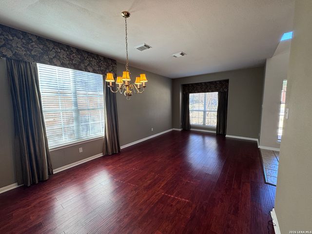 607 Turtle Hl, San Antonio, TX 78260