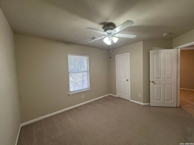 607 Turtle Hl, San Antonio, TX 78260