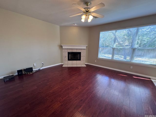 607 Turtle Hl, San Antonio, TX 78260