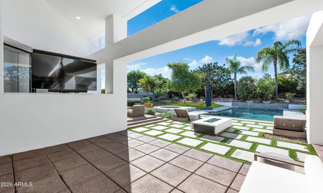 4627 E SANNA Street, Phoenix, AZ 85028