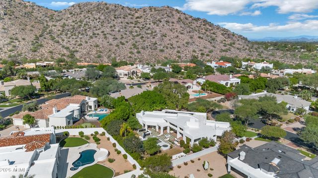 4627 E SANNA Street, Phoenix, AZ 85028