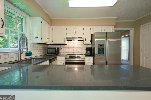 26 FLINT RIDGE Drive SE, Mableton, GA 30126