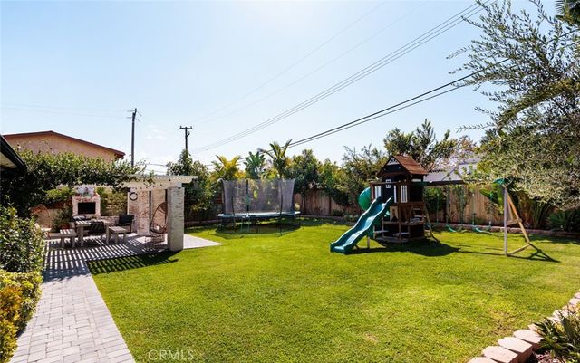 4101 Casa Loma Avenue, Yorba Linda, CA 92886
