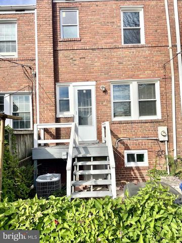 565 E NELSON AVE, Alexandria, VA 22301