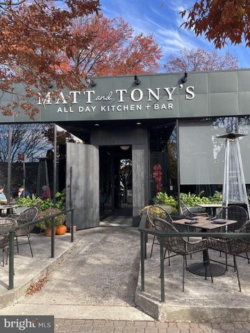 565 E NELSON AVE, Alexandria, VA 22301