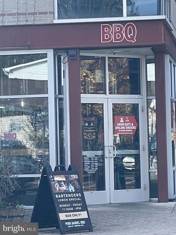 565 E NELSON AVE, Alexandria, VA 22301