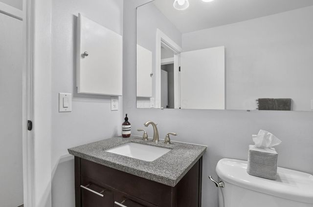 7606 Moorlane Drive, 77, Worthington, OH 43085