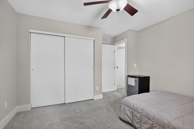7606 Moorlane Drive, 77, Worthington, OH 43085