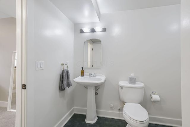 7606 Moorlane Drive, 77, Worthington, OH 43085