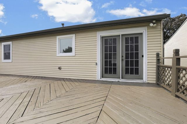 7606 Moorlane Drive, 77, Worthington, OH 43085