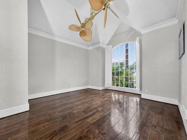 14819 Redwood Bend Trail, Houston, TX 77062