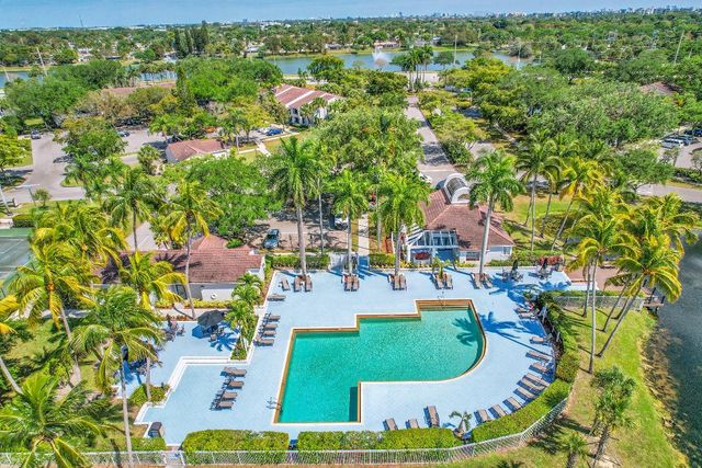 931 Lyons Road 4201, Coconut Creek, FL 33063