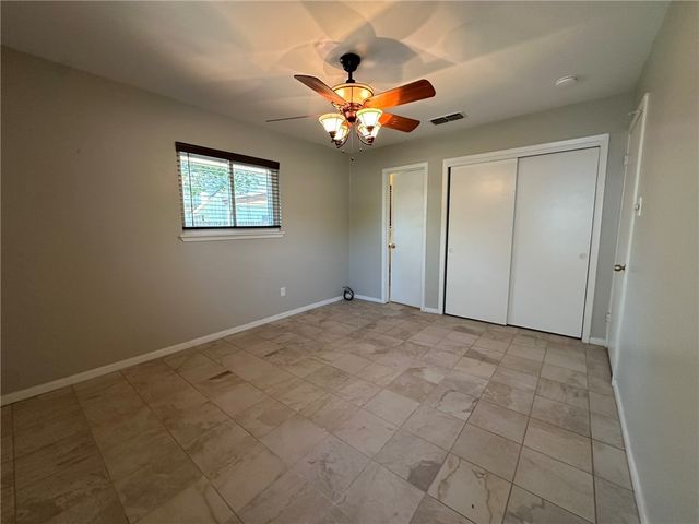 1123 Orion Dr, Portland, TX 78374