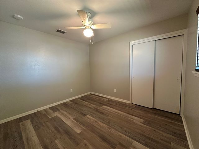 1123 Orion Dr, Portland, TX 78374