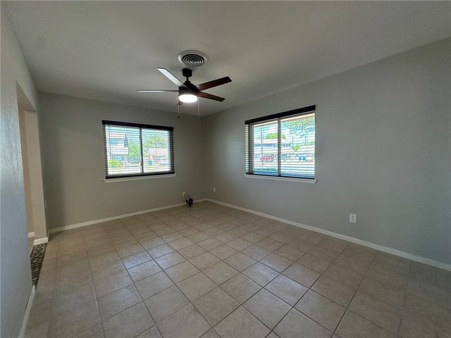 1123 Orion Dr, Portland, TX 78374