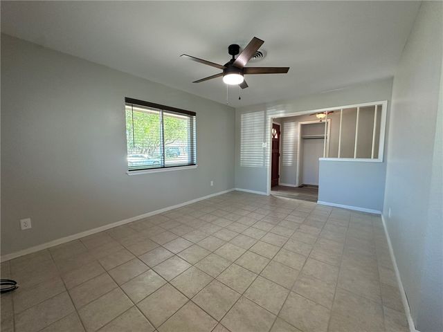 1123 Orion Dr, Portland, TX 78374