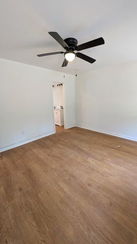 4320 Camden Highway, Dalzell, SC 29040