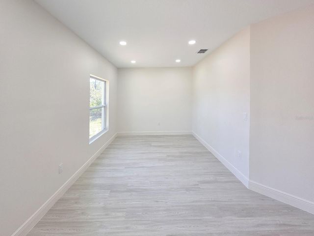 1355 9TH AVENUE, Deland, FL 32724