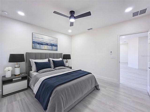 1355 9TH AVENUE, Deland, FL 32724