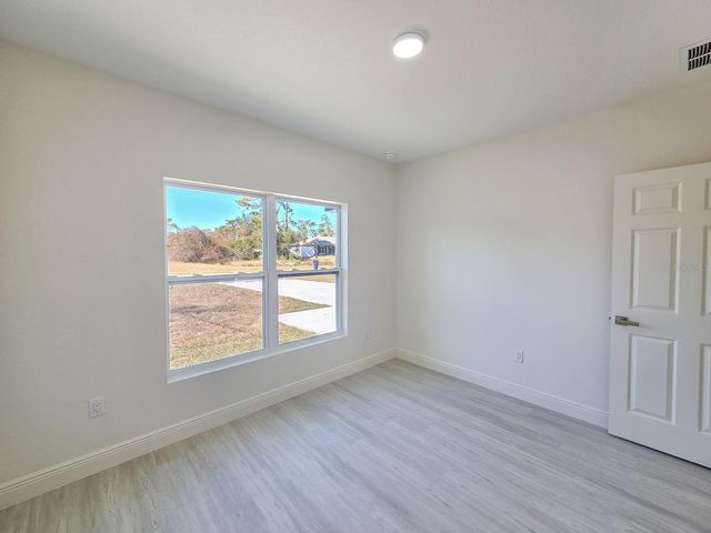 1355 9TH AVENUE, Deland, FL 32724