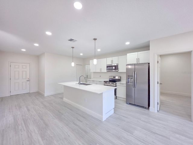 1355 9TH AVENUE, Deland, FL 32724