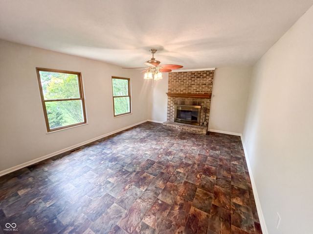 7744 Oakshot Lane, Indianapolis, IN 46268