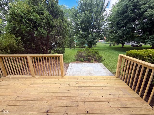 7744 Oakshot Lane, Indianapolis, IN 46268