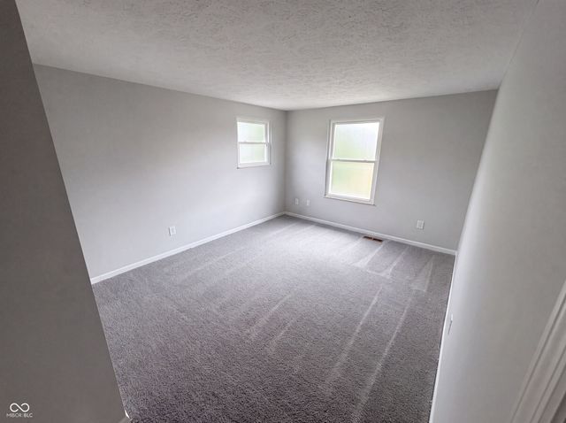 7744 Oakshot Lane, Indianapolis, IN 46268