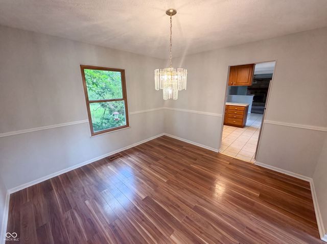 7744 Oakshot Lane, Indianapolis, IN 46268