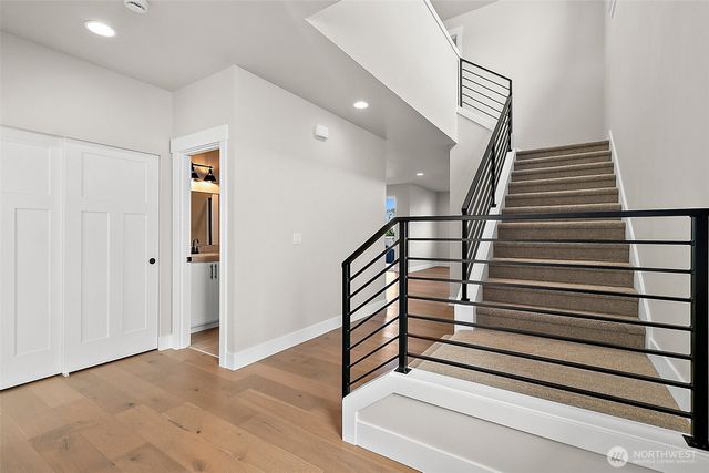 14228 SE 284th Place, Kent, WA 98042