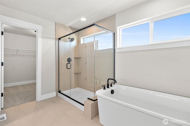 14228 SE 284th Place, Kent, WA 98042